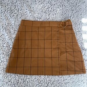 Super cute fall/winter skirt from forever 21